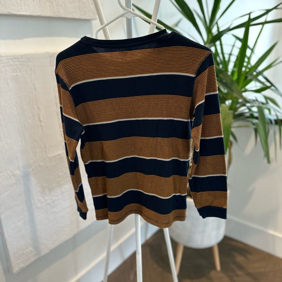 Boys Youth Waffle Long Sleeve Shirt - Picture 3 of 3